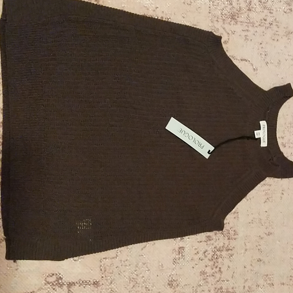 Gray high neck knit top 🤑